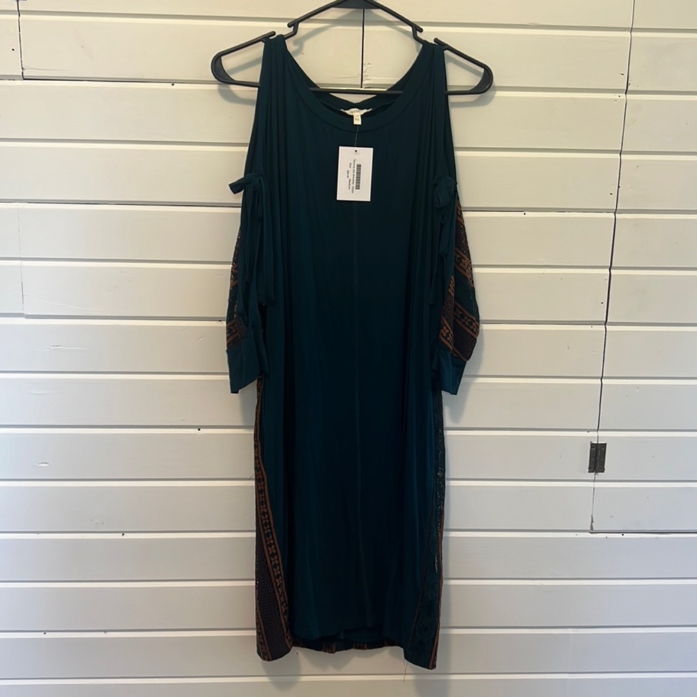 NWT - Mystree Tacoma Slit Shoulder Dress